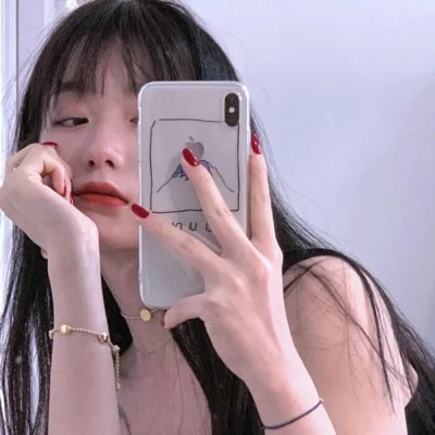 她不知道那些鸟的名字